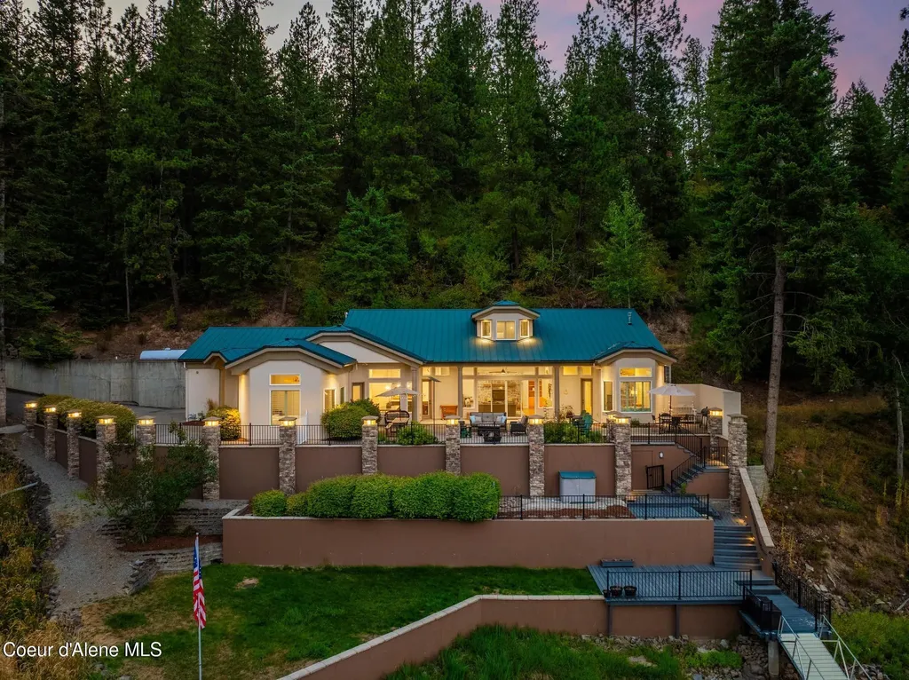 14074 N Peony Court Hayden ID 83835