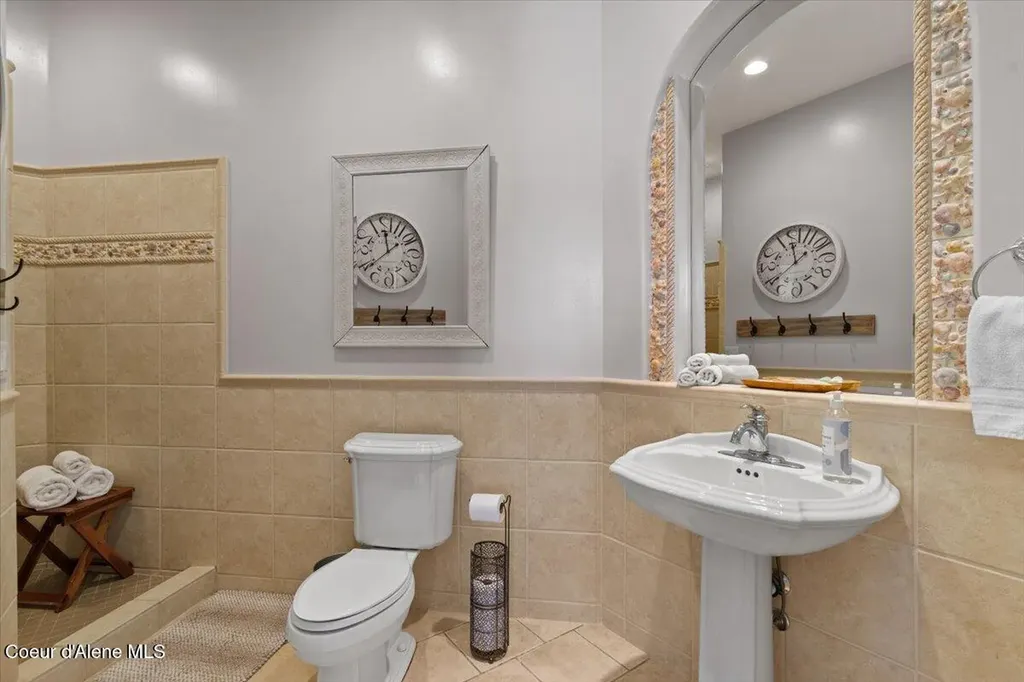 14074 N Peony Court Hayden ID 83835