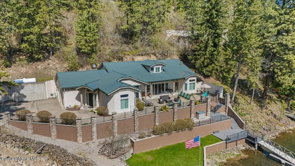 14074 N Peony Court Hayden ID 83835