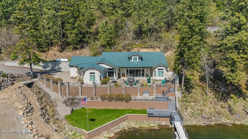 14074 N Peony Court Hayden ID 83835