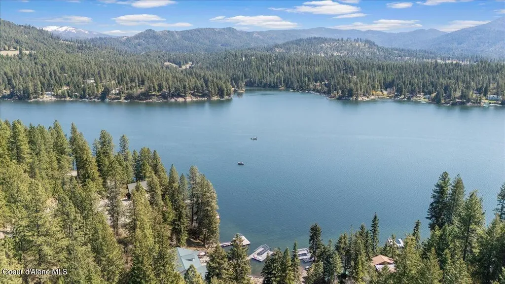 14074 N Peony Court Hayden ID 83835