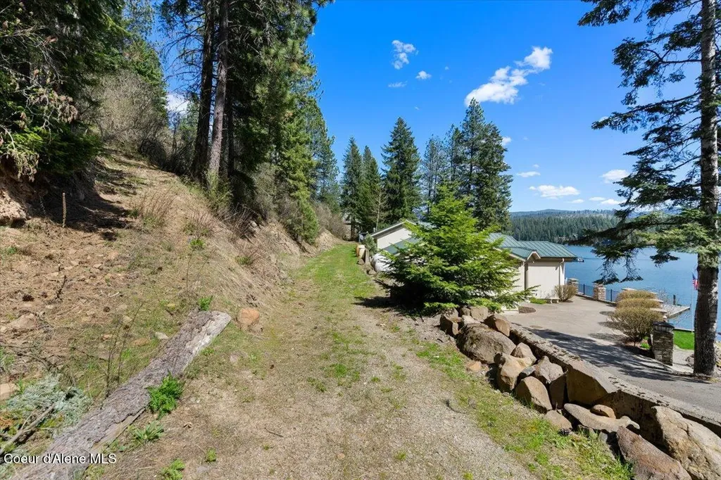 14074 N Peony Court Hayden ID 83835