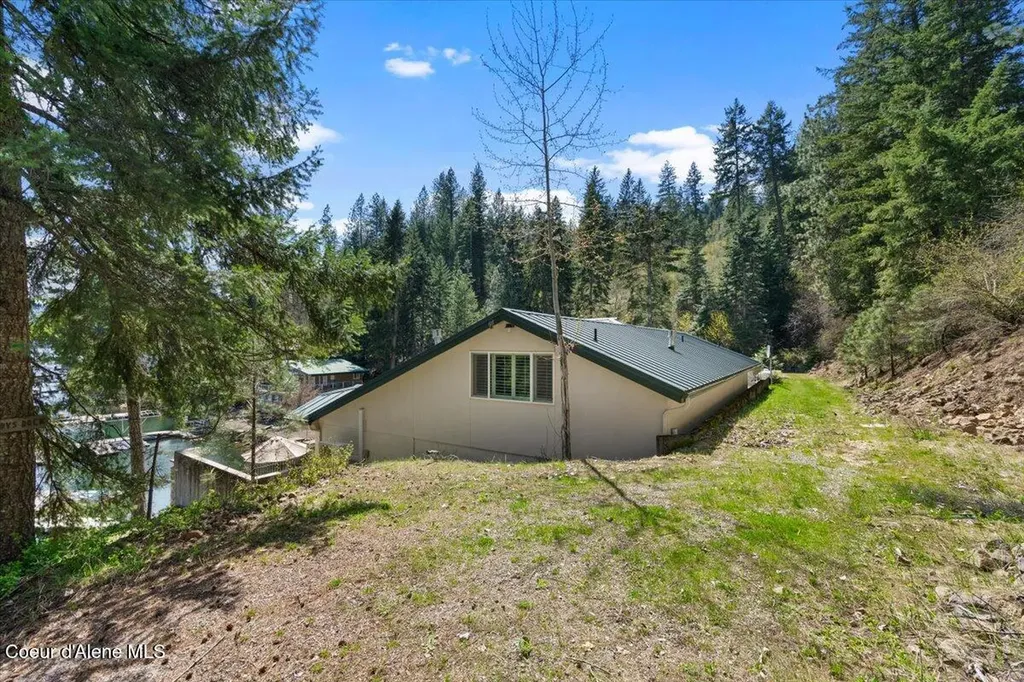 14074 N Peony Court Hayden ID 83835