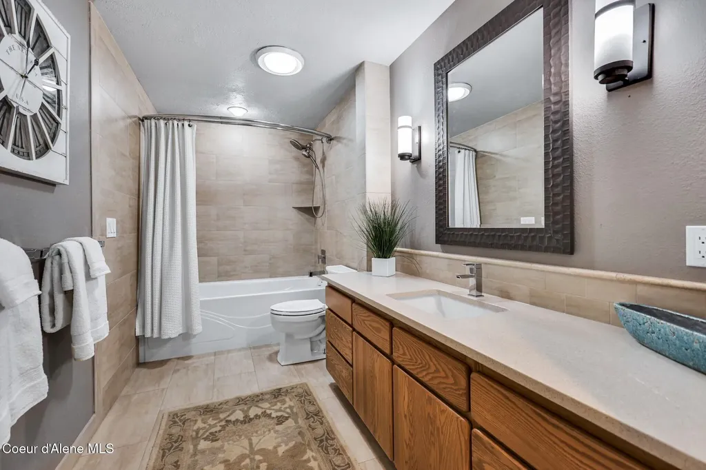 3411 S Best Road Veradale WA 99037