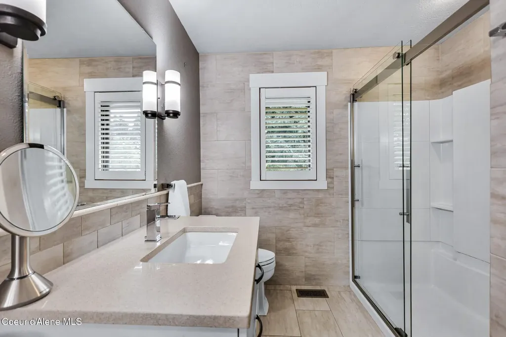 3411 S Best Road Veradale WA 99037