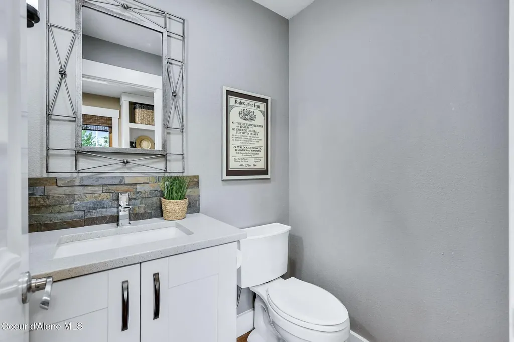 3411 S Best Road Veradale WA 99037