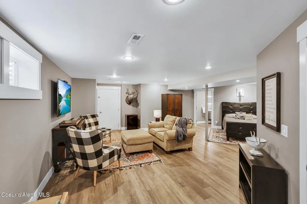 3411 S Best Road Veradale WA 99037