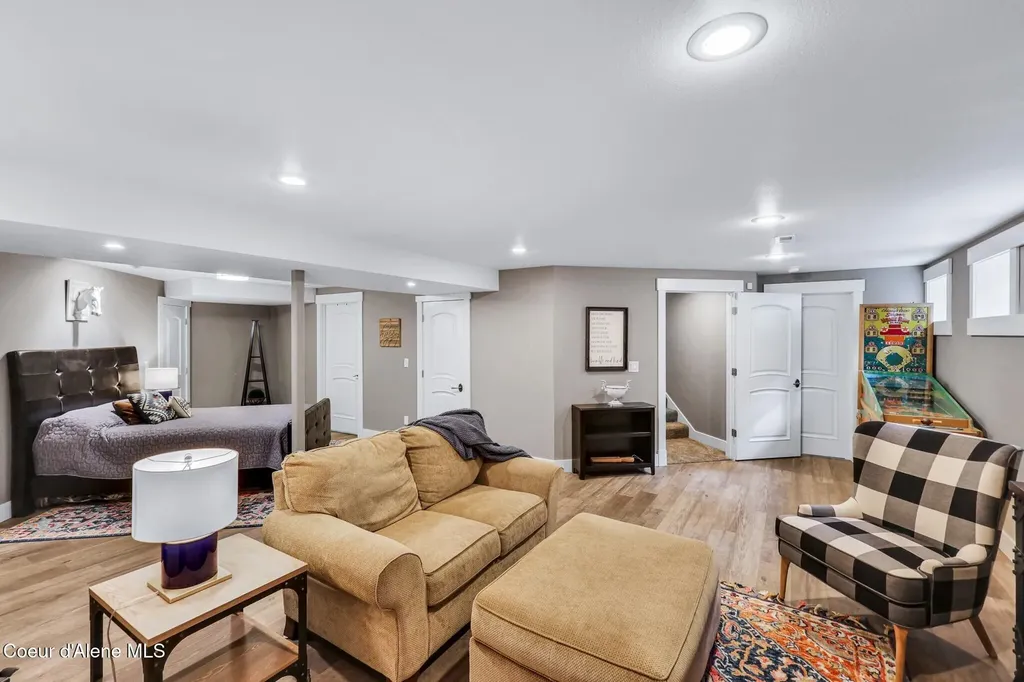 3411 S Best Road Veradale WA 99037
