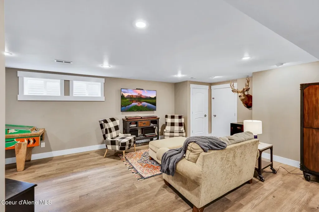 3411 S Best Road Veradale WA 99037