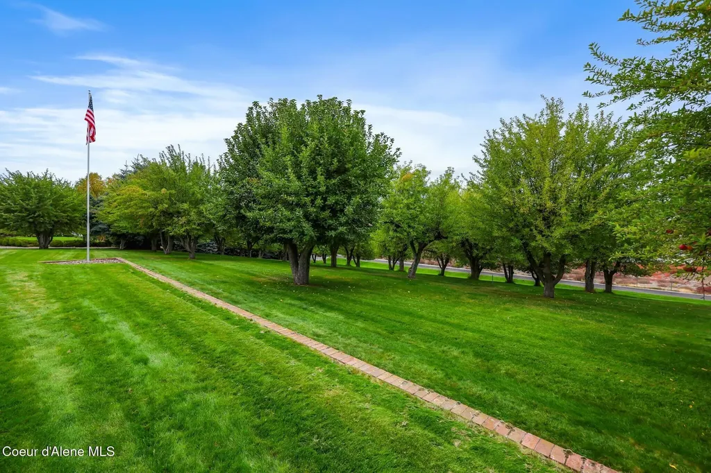 3411 S Best Road Veradale WA 99037