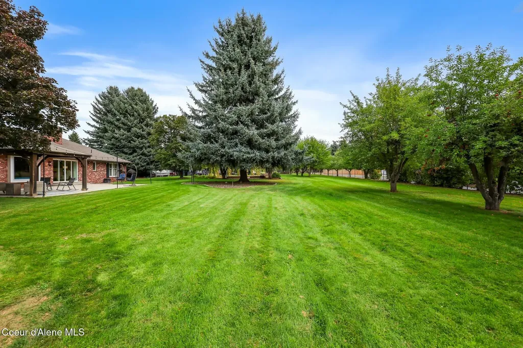 3411 S Best Road Veradale WA 99037