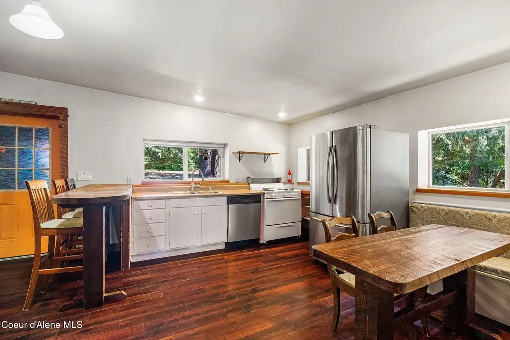 2494 Gold Creek Ridge Road Sandpoint ID 83864