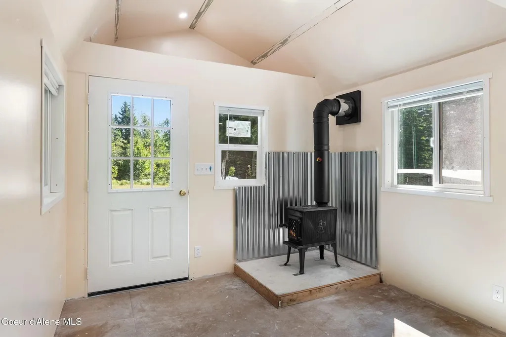 2494 Gold Creek Ridge Road Sandpoint ID 83864