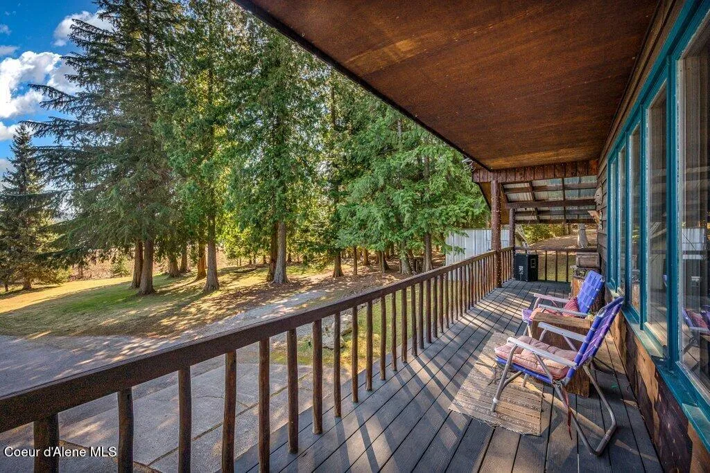 20355 Highway 2 Sandpoint ID 83864