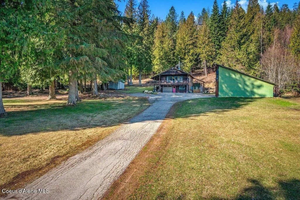 20355 Highway 2 Sandpoint ID 83864