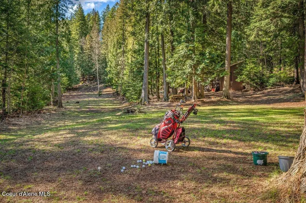 20355 Highway 2 Sandpoint ID 83864