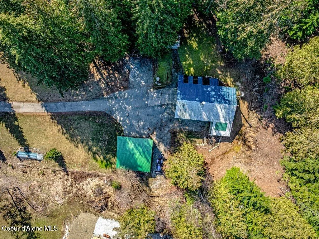 20355 Highway 2 Sandpoint ID 83864