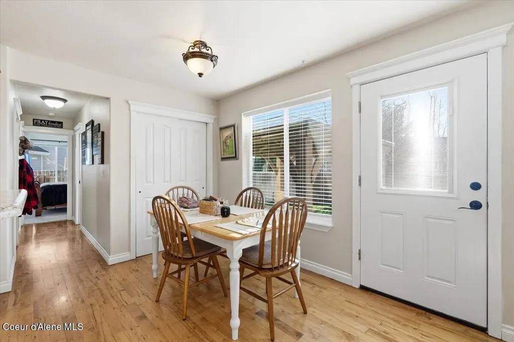 2472 W Warwick Court Hayden ID 83835