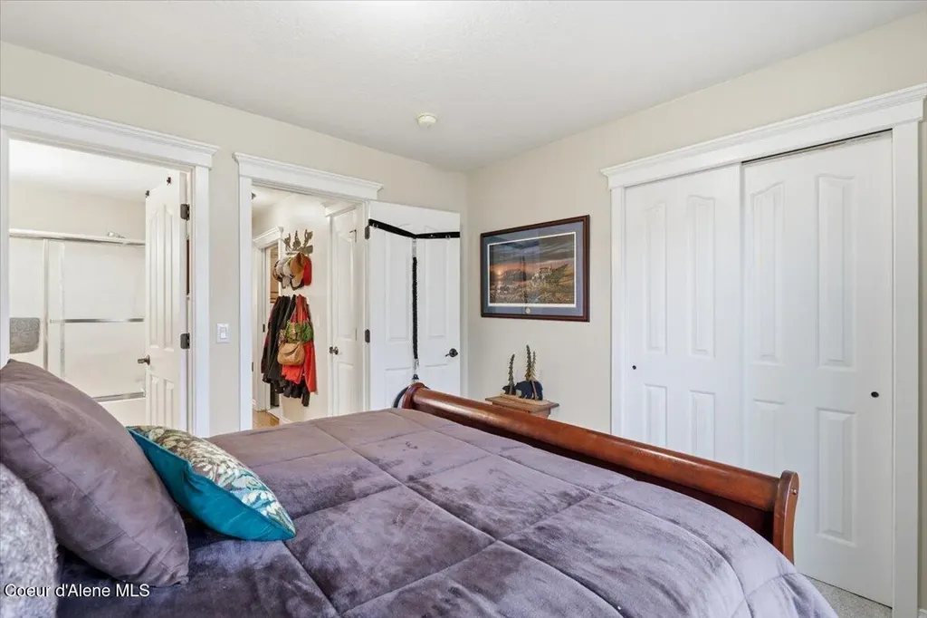 2472 W Warwick Court Hayden ID 83835