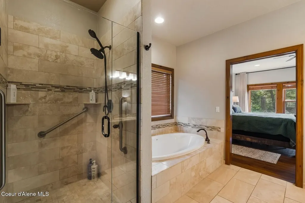 1268 E Woodstone Court Hayden ID 83835