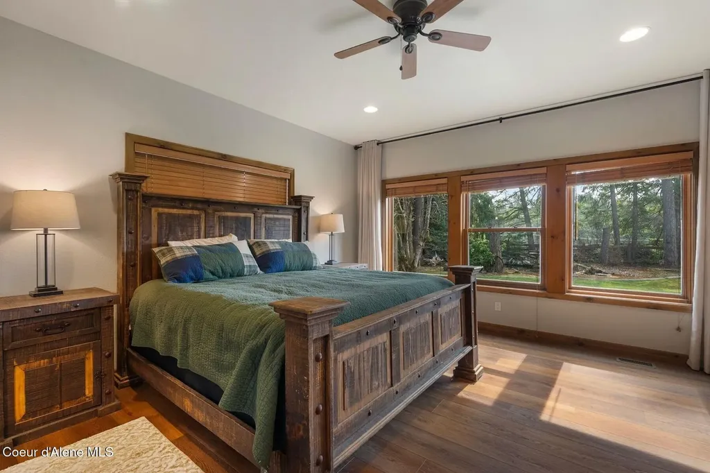 1268 E Woodstone Court Hayden ID 83835