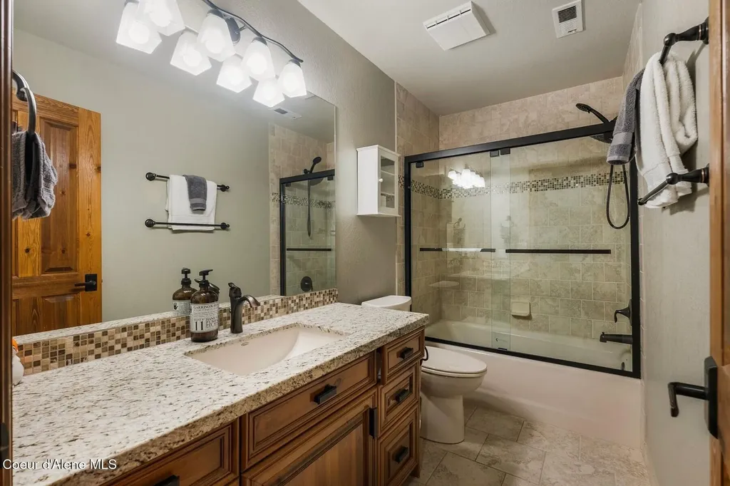 1268 E Woodstone Court Hayden ID 83835