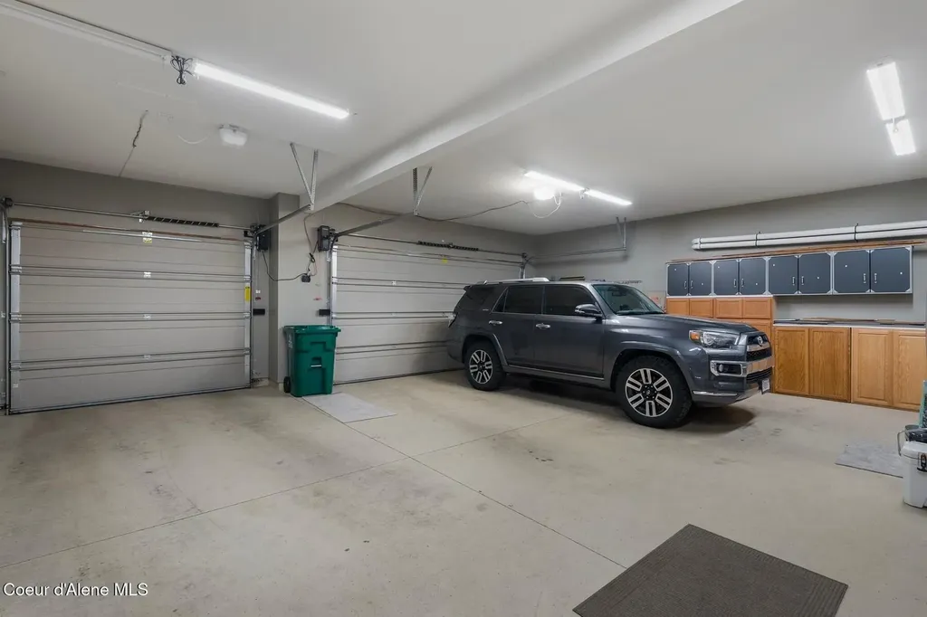 1268 E Woodstone Court Hayden ID 83835