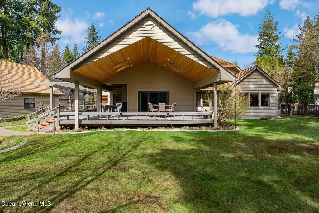1268 E Woodstone Court Hayden ID 83835