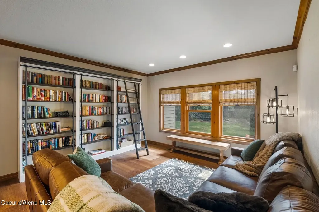 1268 E Woodstone Court Hayden ID 83835