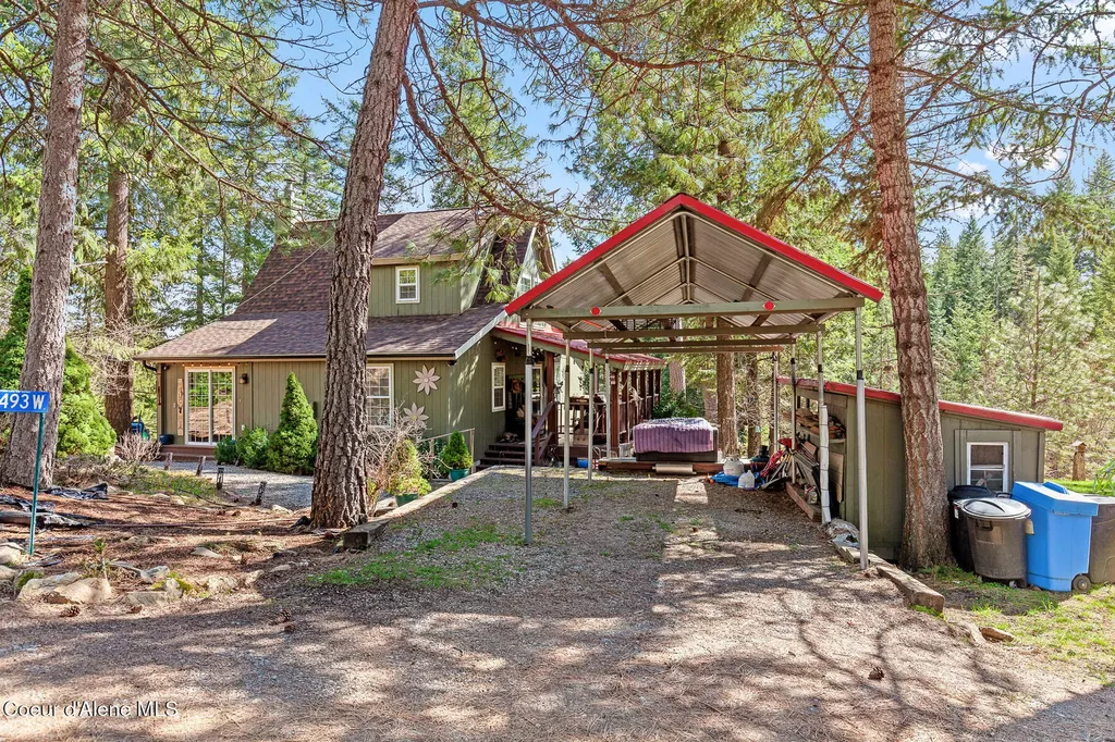 18493 W Holliday Way Hauser ID 83854