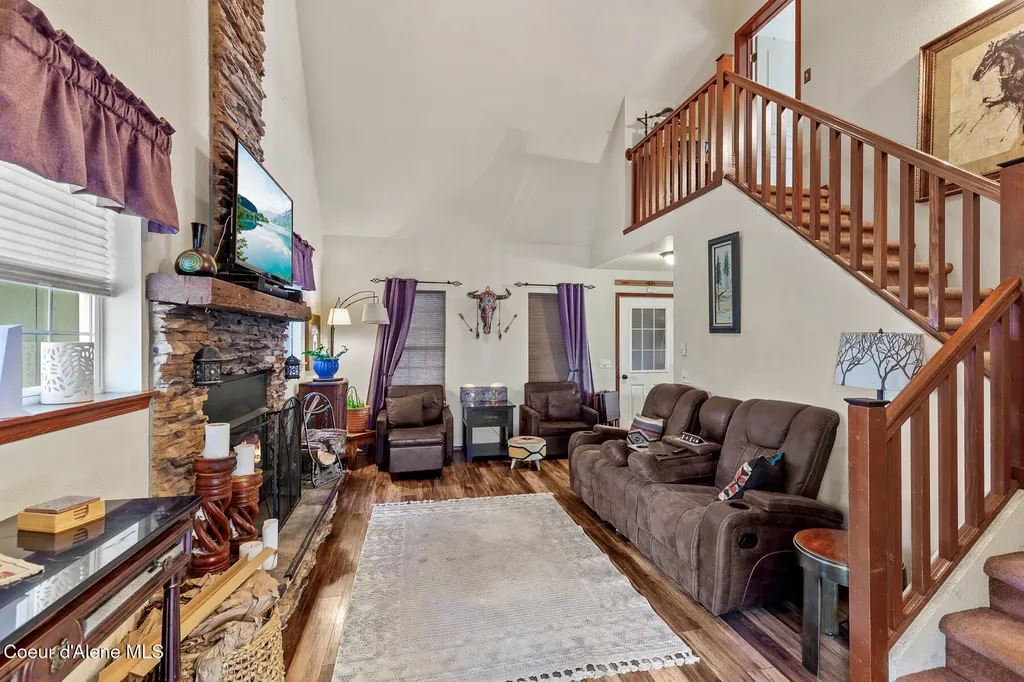 18493 W Holliday Way Hauser ID 83854