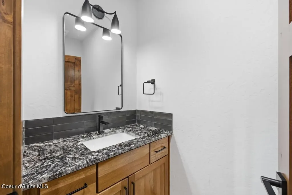 38 Cannon Lane Blanchard ID 83804