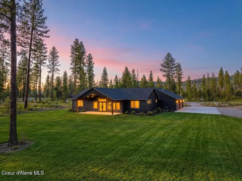 38 Cannon Lane Blanchard ID 83804