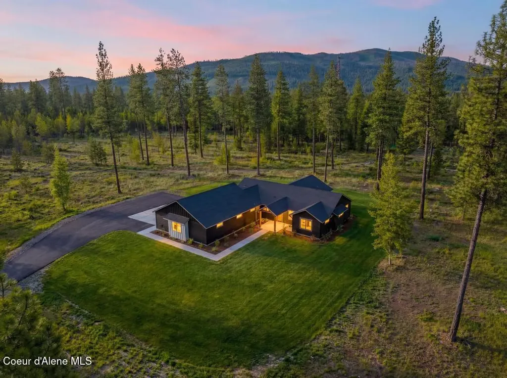 38 Cannon Lane Blanchard ID 83804