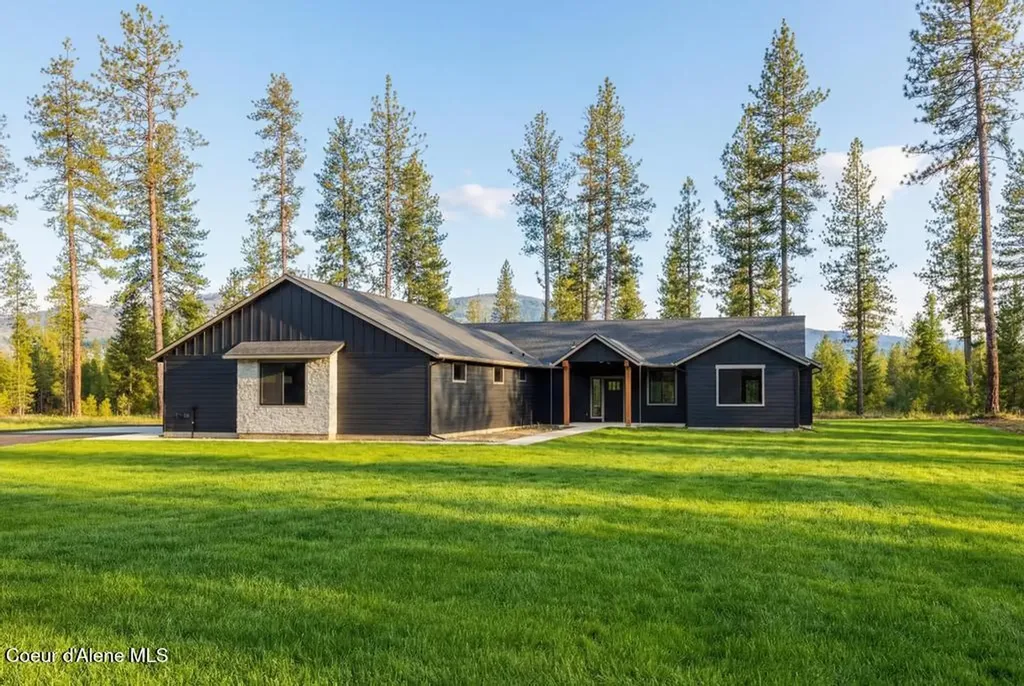 38 Cannon Lane Blanchard ID 83804
