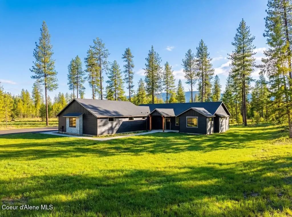 38 Cannon Lane Blanchard ID 83804