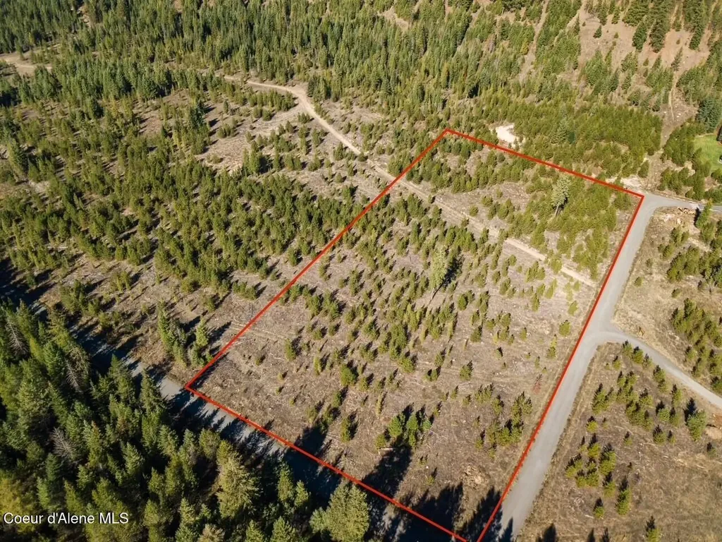 L1 Blk 1 Gathering Place N Rathdrum ID 83858