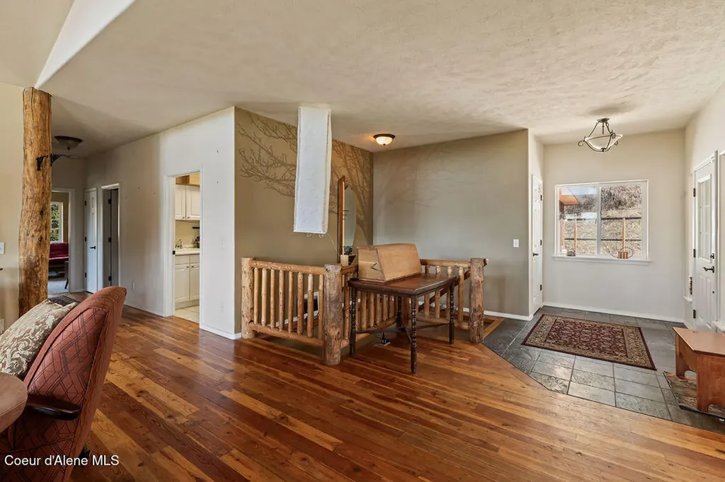 8919 E Challenge Road Hayden ID 83835