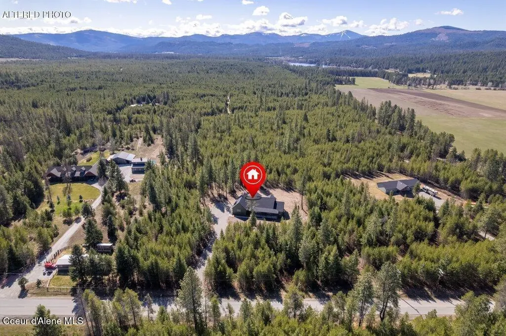 708 Tweedie Road Blanchard ID 83804