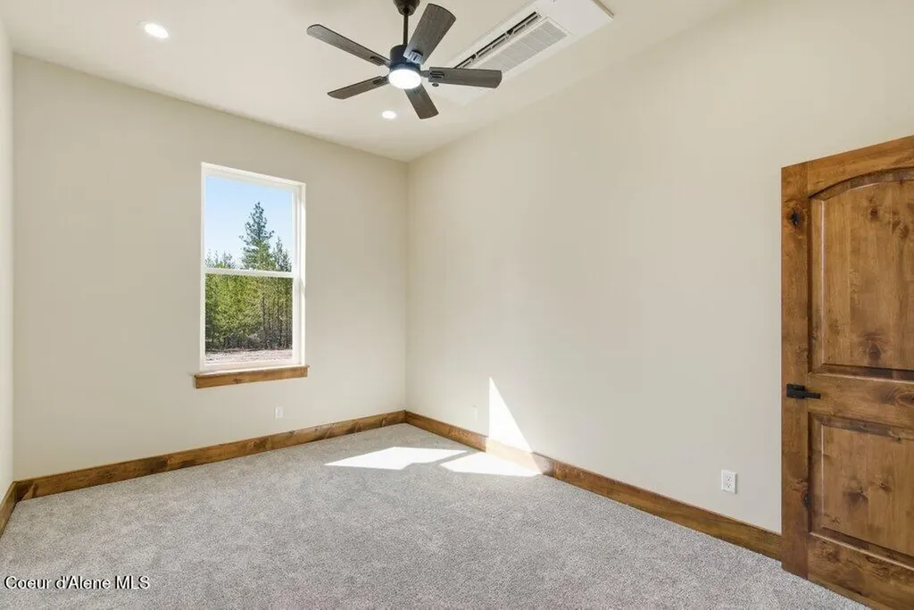 708 Tweedie Road Blanchard ID 83804