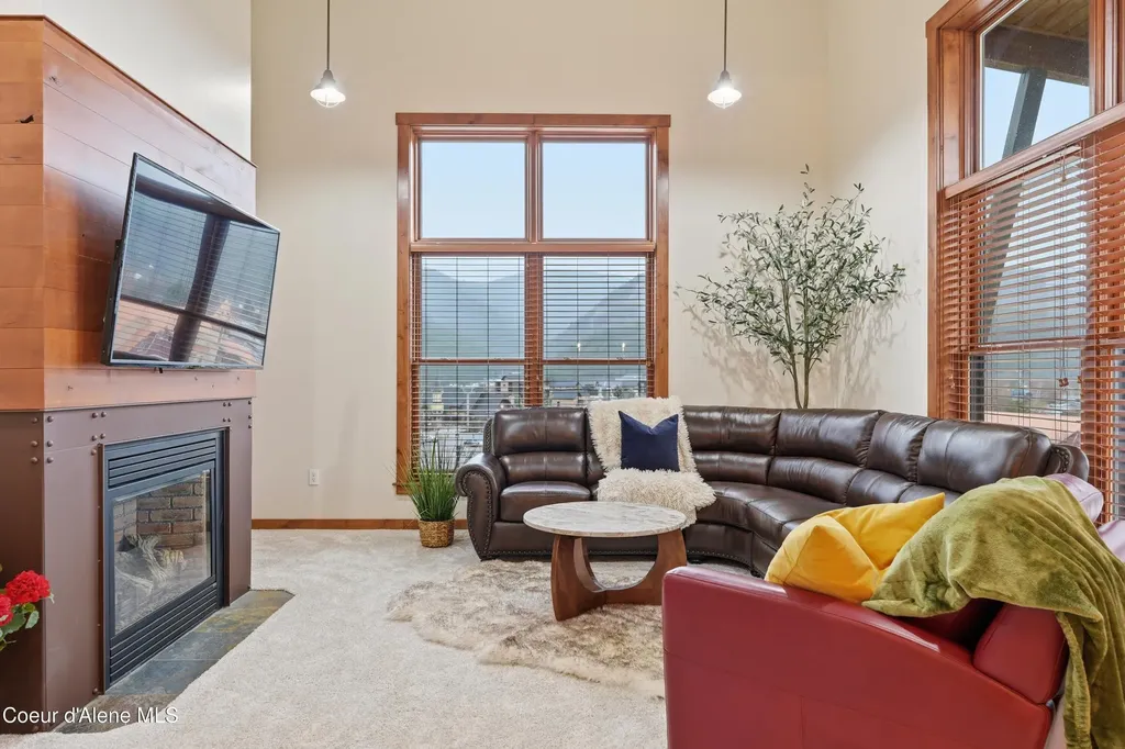 834 Mckinley Avenue Kellogg ID 83837