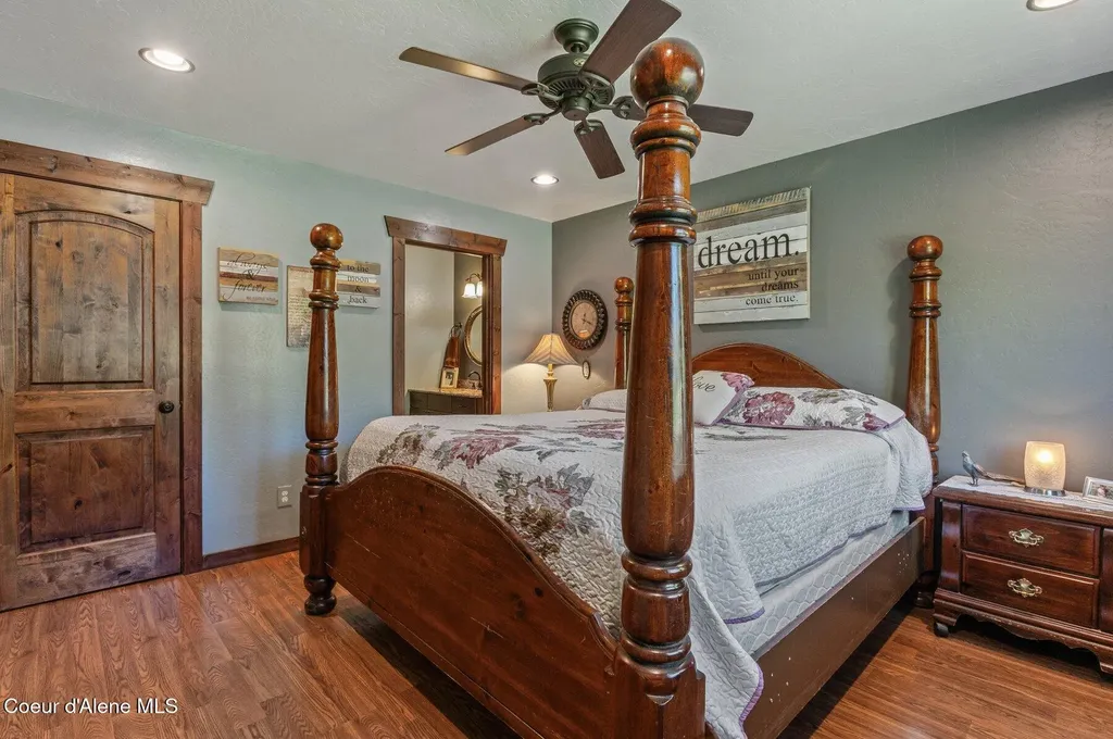 2902 Jewel Lake Lots 3&4 Road Sagle ID 83860