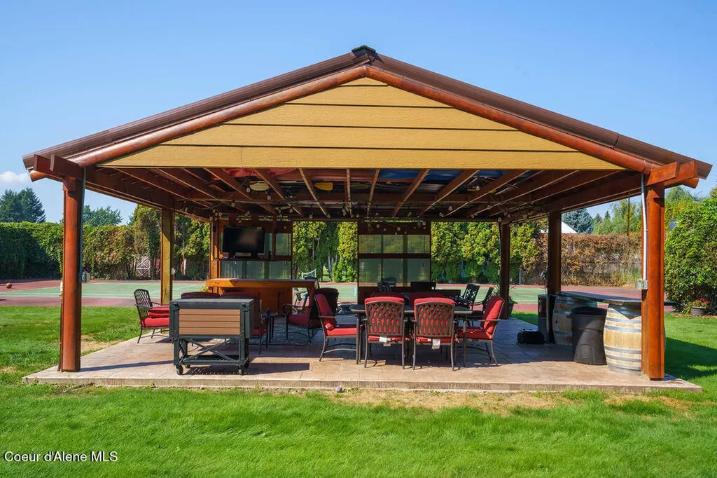 1772 E Hanley Avenue Dalton Gardens ID 83815