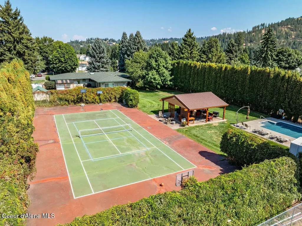 1772 E Hanley Avenue Dalton Gardens ID 83815
