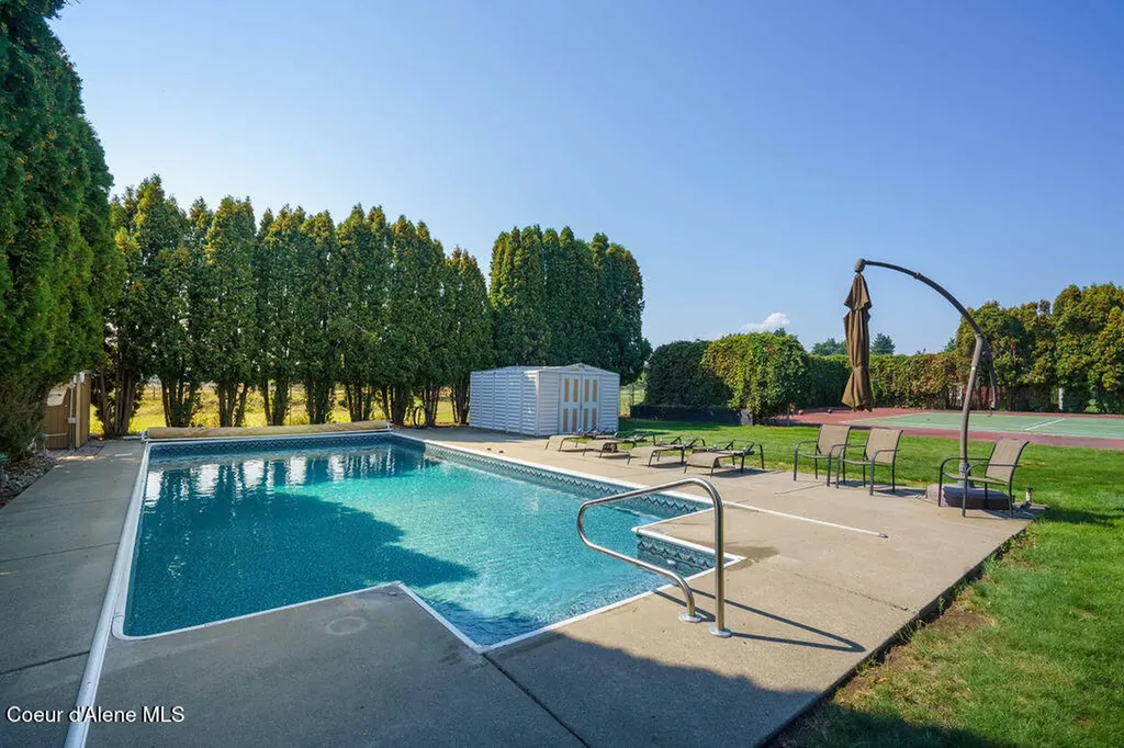 1772 E Hanley Avenue Dalton Gardens ID 83815