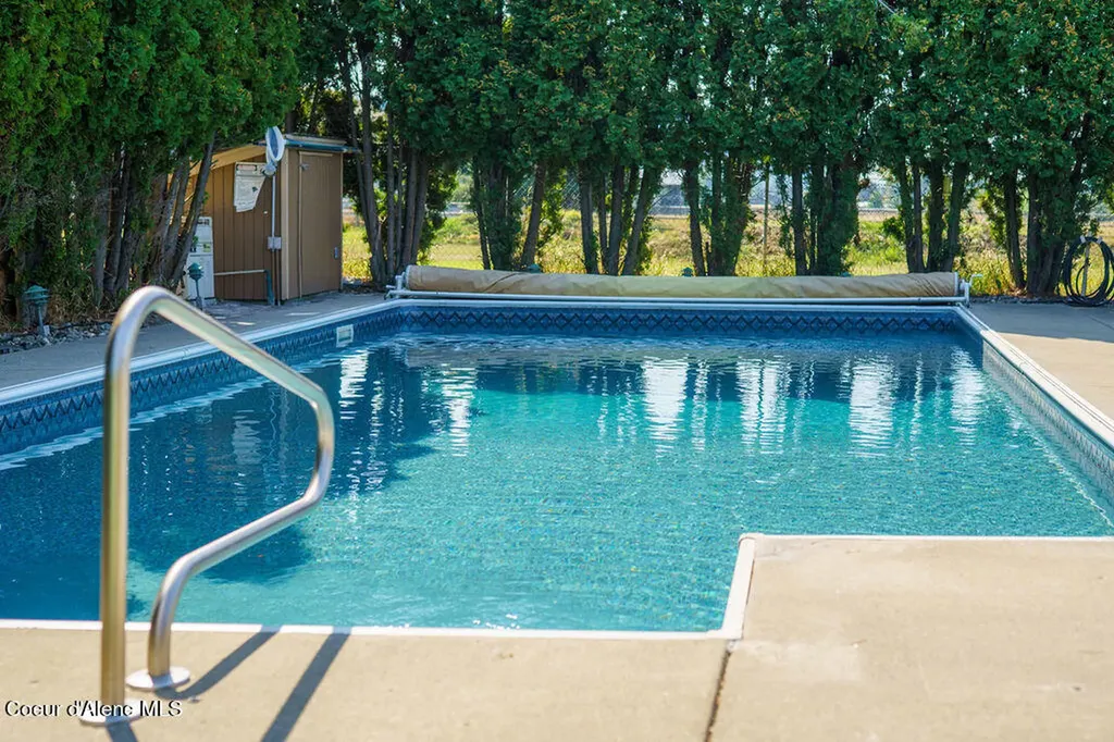 1772 E Hanley Avenue Dalton Gardens ID 83815