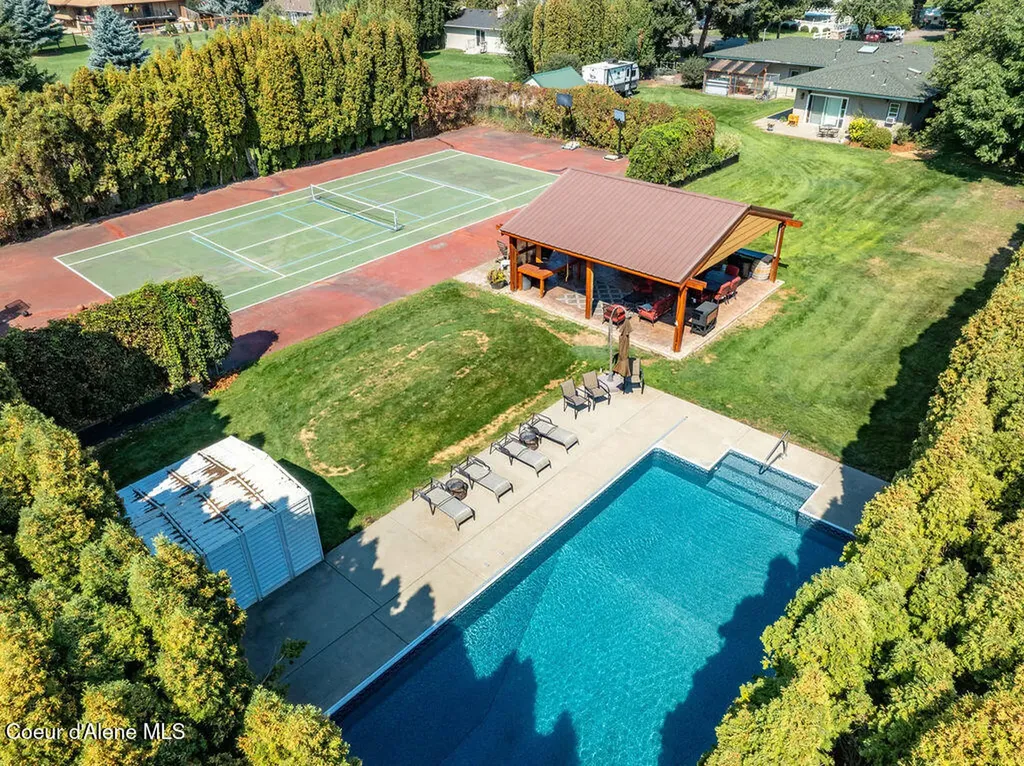 1772 E Hanley Avenue Dalton Gardens ID 83815