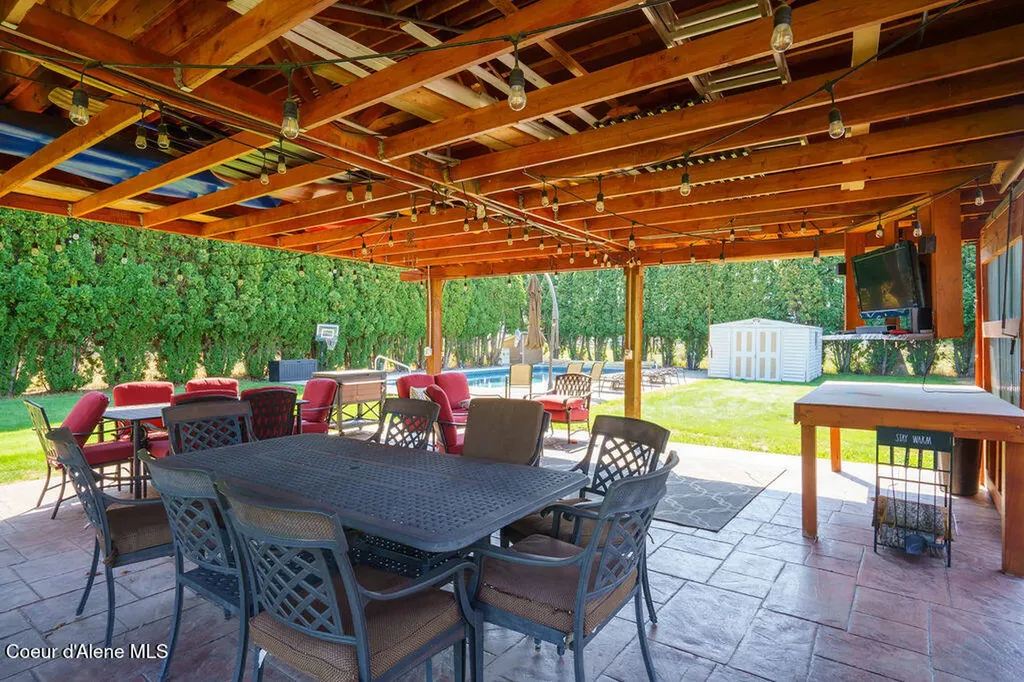 1772 E Hanley Avenue Dalton Gardens ID 83815