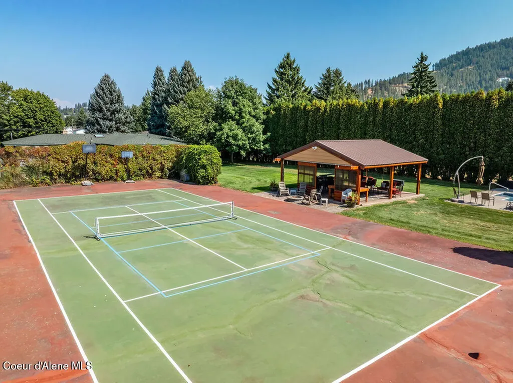 1772 E Hanley Avenue Dalton Gardens ID 83815