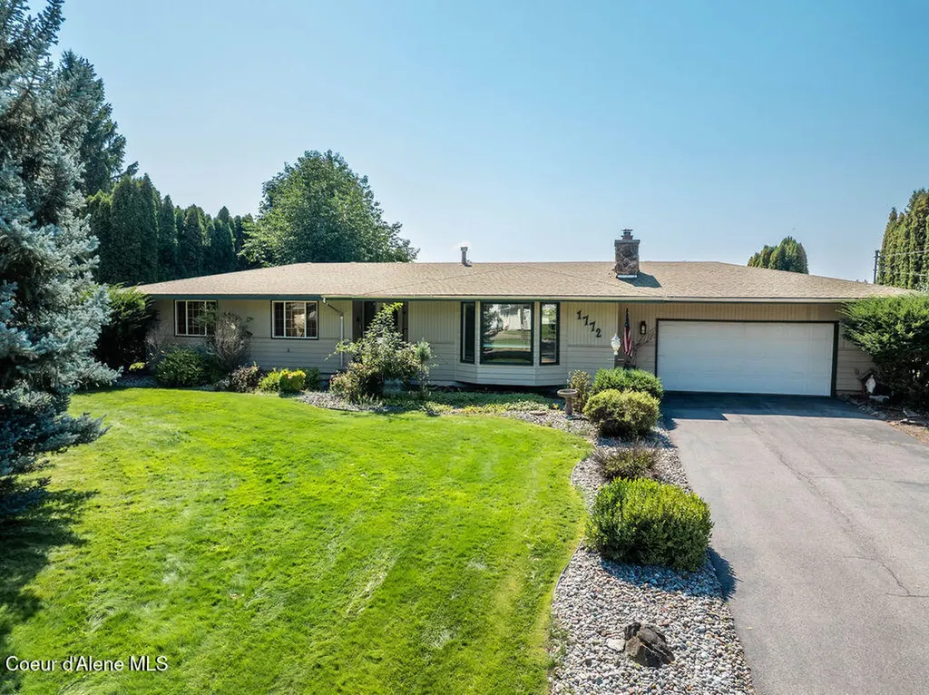 1772 E Hanley Avenue Dalton Gardens ID 83815